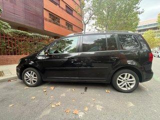 Volkswagen Touran 2011