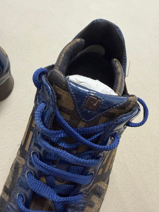 Fendi 36 Scarpe sneakers Donna