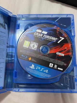 PS4 (PlayStation 4) 500GB + Controller + 3 Giochi