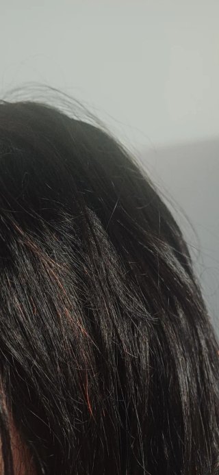 Parrucca corta nera liscia con frangia