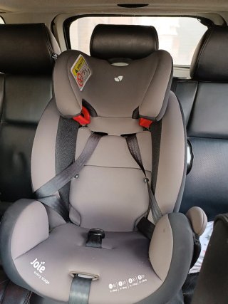 Silla coche  para coches con o sin Isofix..