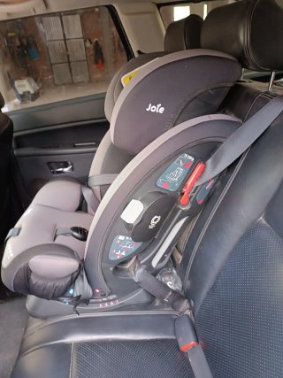 Silla coche  para coches con o sin Isofix..
