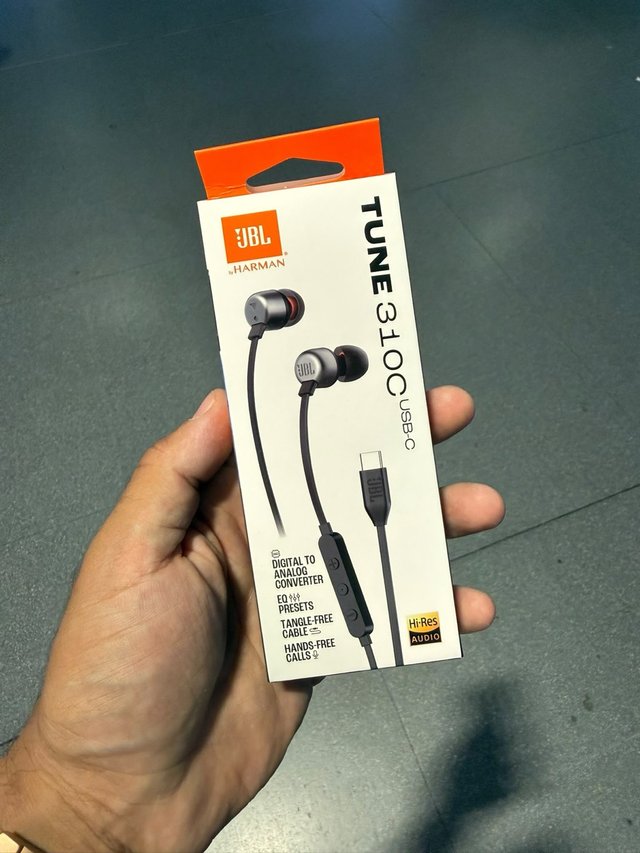Auriculares JBL Tune 310C USB-C – In‑ear – Hi‑Res