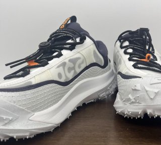 Nike ACG Mountain Fly 2