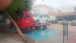 Nissan Eco T 2000
