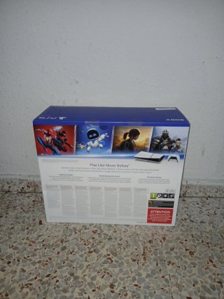 PlayStation 5 (PS5) 1TB Nueva