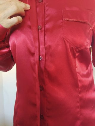 Blusa color burdeos.Estilo Años 90.