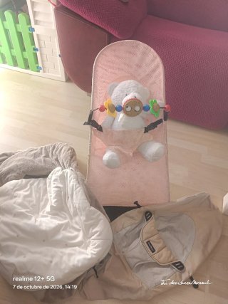 Hamaca BabyBjörn 3 fundas y juguete