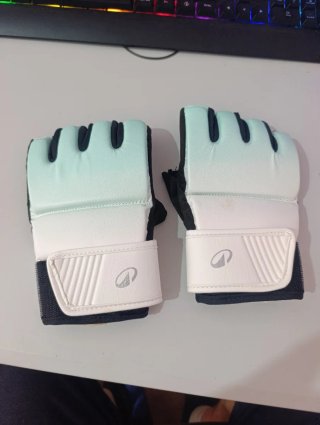 Guantillas MMA Boxeo Teal y Blanco