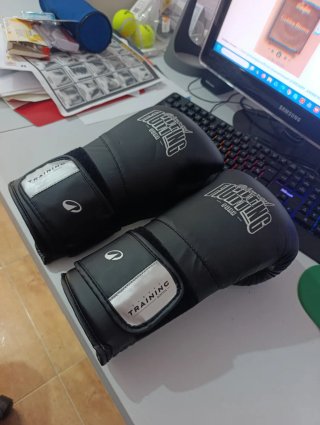 Guantes Boxeo Domyos 14 oz Negros