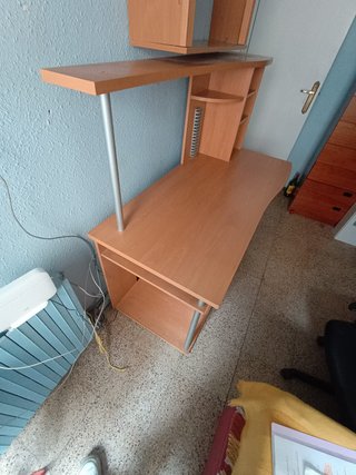 Mesa escritorio madera y metal