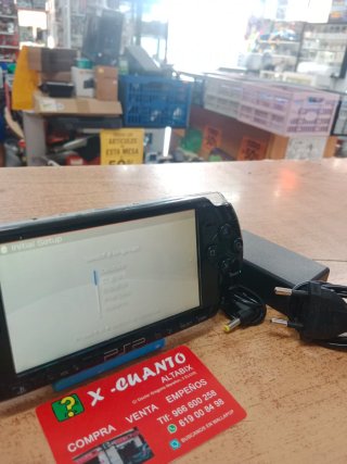 CONSOLA SONY PSP 3004 NERA CON CARICATORE