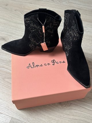 Botines Alma en Pena Negros