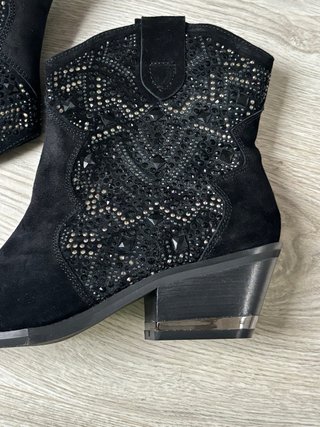 Botines Alma en Pena Negros