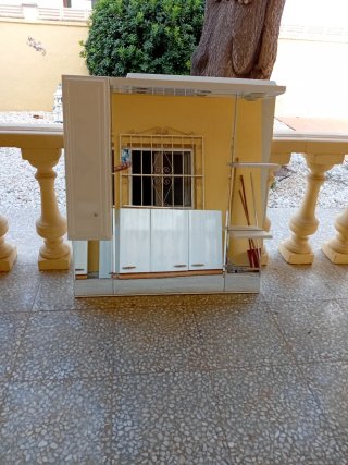 Espejo de Baño Blanco con Estantes