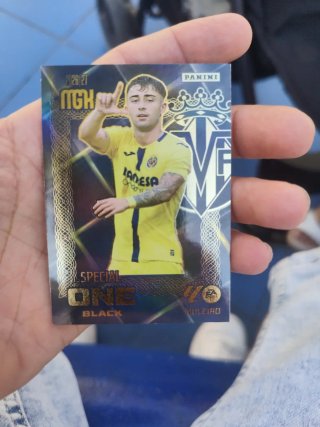 Cromo Panini MGK 2026-27