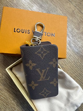 Llavero Monedero Louis Vuitton Marrón Dorado