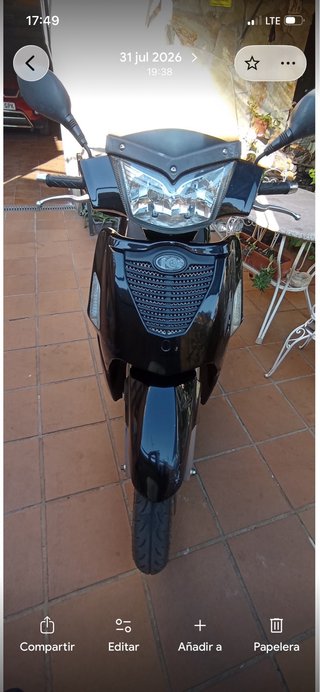 Kymco People S 125 Negra