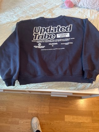 Sudadera Negra con Estampado talla 13-14 164 cm