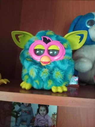 Furby Turquesa y Amarillo