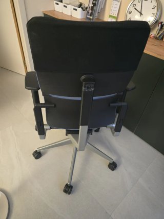 Silla ergonómica Steelcase Please