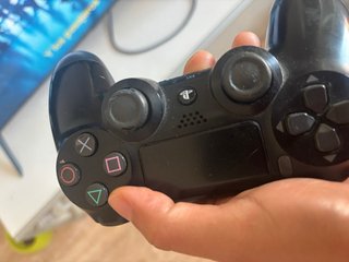 Consola Sony PlayStation 4 slim (PS4) 500GB