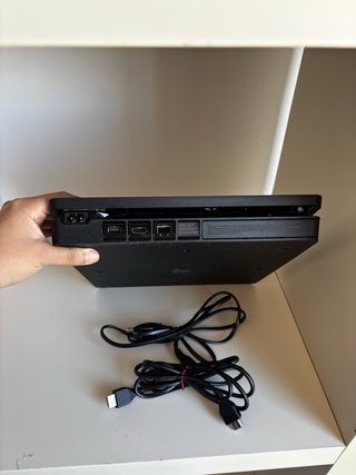 Consola Sony PlayStation 4 slim (PS4) 500GB