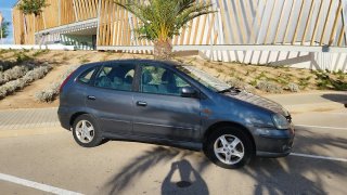 Nissan Almera Tino 2006