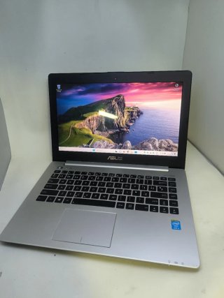 Ordenador Portátil Asus R453L