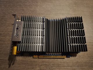 Scheda video ASUS GeForce 9400gt