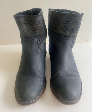 Botines de Piel Azul Marino