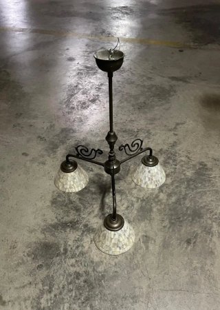 Lámpara de techo y lamparita de mesa