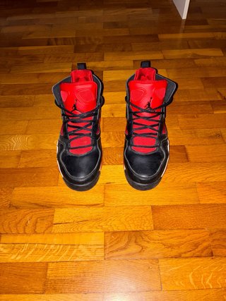 Zapatillas Jordan Flight Club Negras y Rojas 42