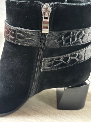 Botines Alma en Pena Negros
