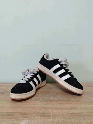 Adidas Campus Negras Talla 45 1/3