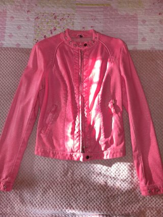 Chaqueta de Cuero Rosa