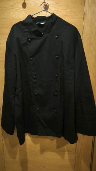 Chaquetilla de cocina negra marca Gary's