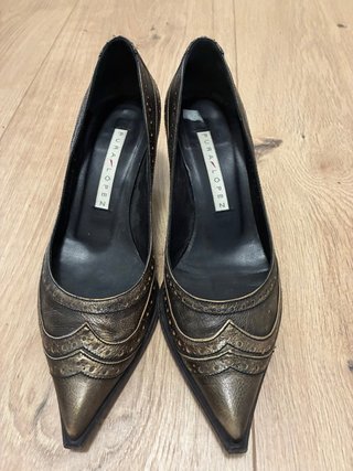 Zapatos Pura López Piel Talla 37 tono dorado