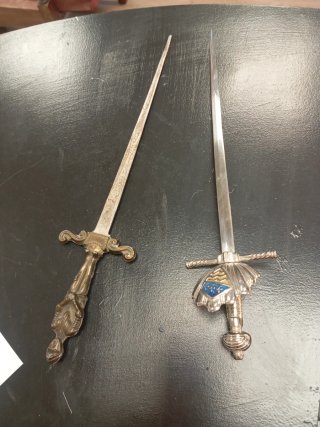 Abrecartas Espada y Caballero