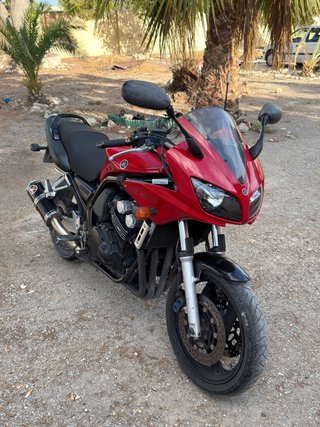 Yamaha Fazer 600
