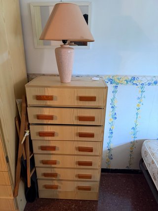Cómoda de madera