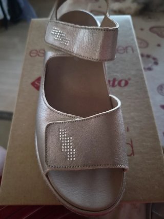 Sandalias Piesanto Doradas