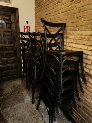 Set de 6 Sillas Negras de Madera