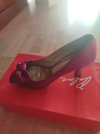 Zapatos de Tacón Pilar Burgos Morados Talla 36