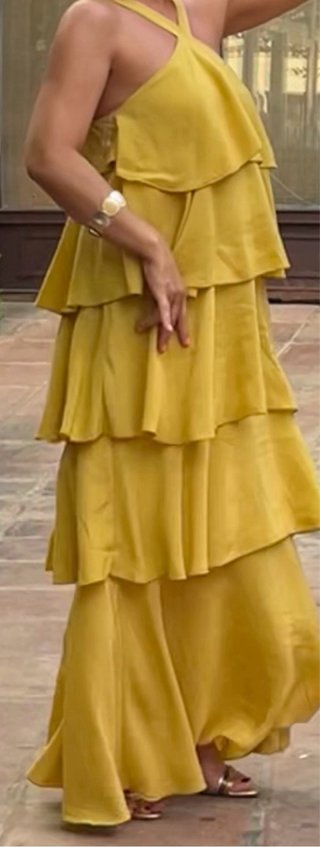 Vestido Largo Amarillo mostaza  con Volantes ,