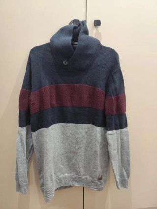Jersey de punto con cuello alto