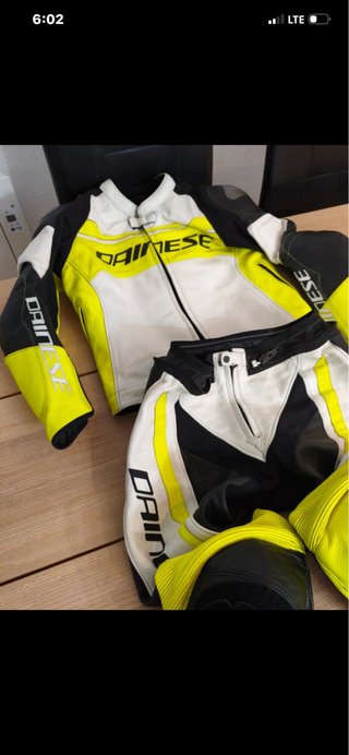 Mono Dainese Blanco y Amarillo talla 48/S