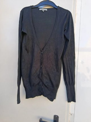 Chaqueta de punto negra