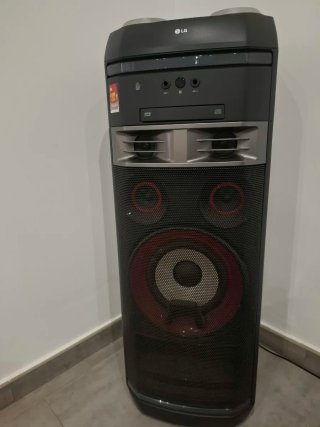 Torre de Sonido LG 1000W