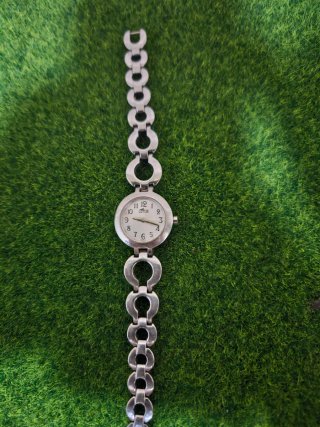 Reloj Lotus de Mujer Plateado